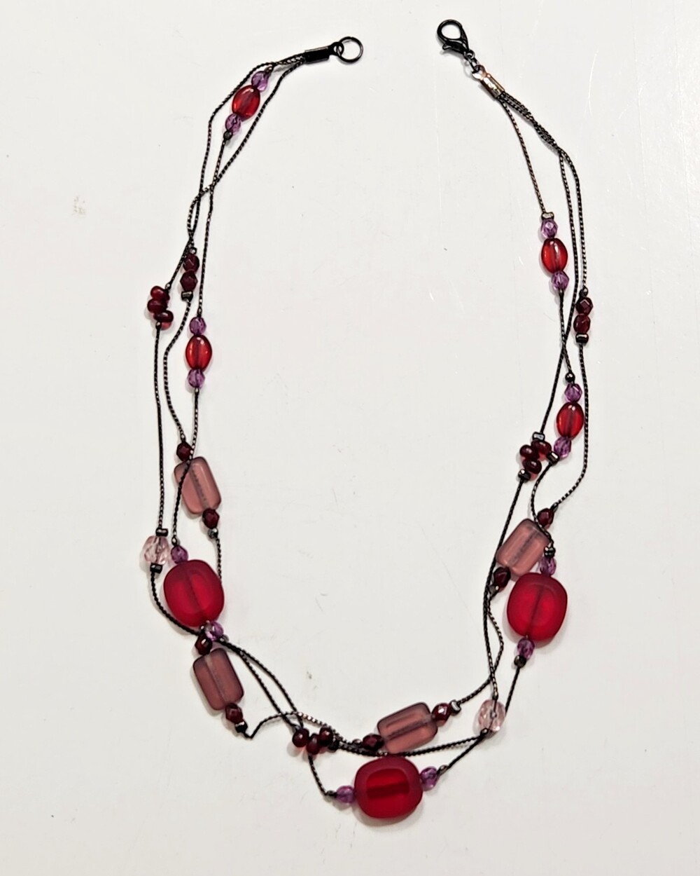 Triple Strand Gunmetal Necklace Faceted/Smooth Glass Beads Red Burgundy Stations